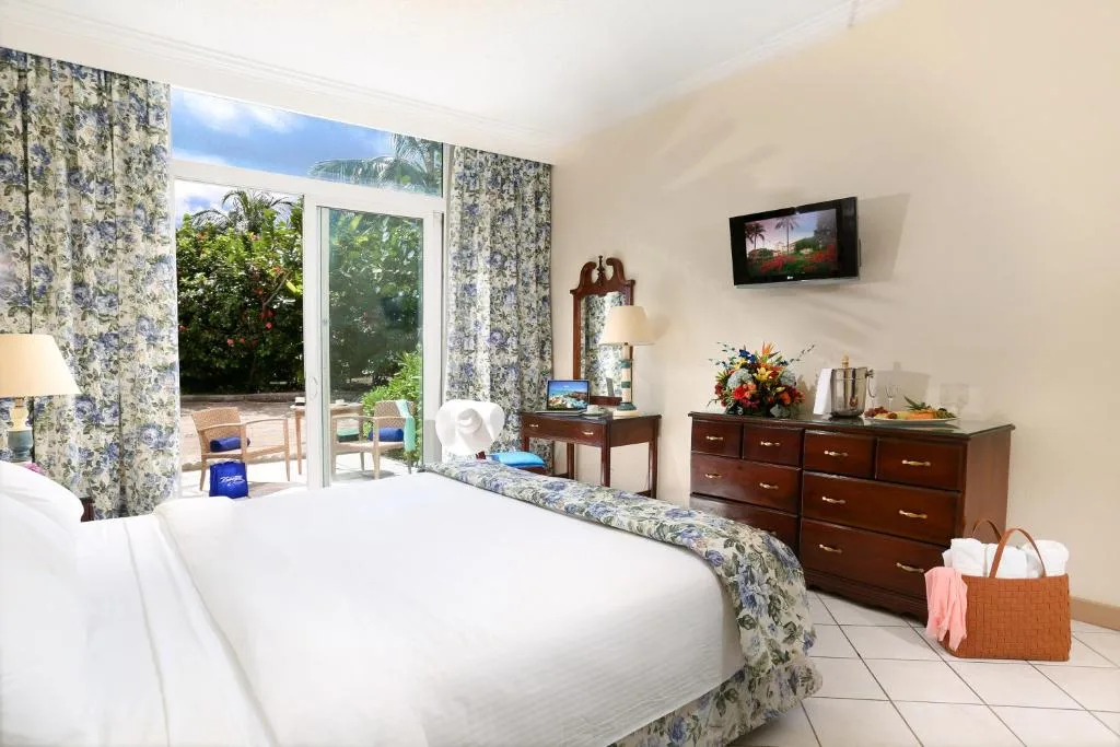 Breezes Resort & Spa Bahamas: another view
