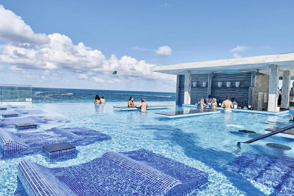 Riu Palace Paradise Island